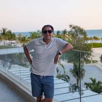 Sitter Profile Image: Julio M.