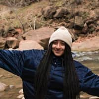 Sitter Profile Image: Brooklyn L.