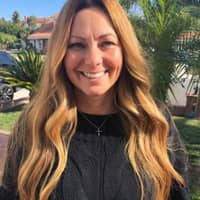 Sitter Profile Image: Nikki T.