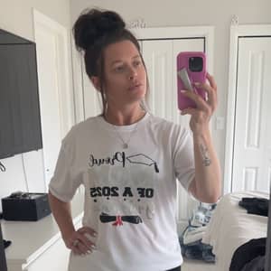 Sitter Profile Image: Lindsay K.