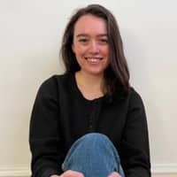 Sitter Profile Image: Emma R.