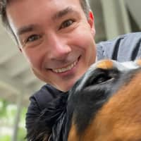 Sitter Profile Image: Thomas Riis H.