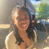 Sitter Profile Image: Kimberly S.