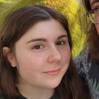 Sitter Profile Image: Caitlin H.