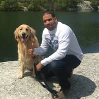 Sitter Profile Image: Juan I.