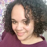 Sitter Profile Image: Joanna R.