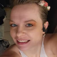 Sitter Profile Image: Samantha "Evelyn" O.