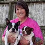 Sitter Profile Image: Lynn G.