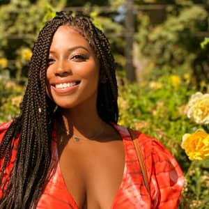 Sitter Profile Image: Lena C.