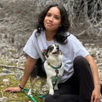 Sitter Profile Image: Roxanna T.