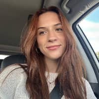 Sitter Profile Image: Fiona W.