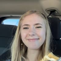 Sitter Profile Image: Lainey D.