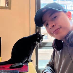 Sitter Profile Image: Hebert S.