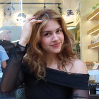 Sitter Profile Image: Ayleen P.