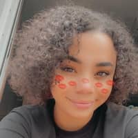 Sitter Profile Image: Bayley F.