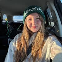 Sitter Profile Image: Leah S.