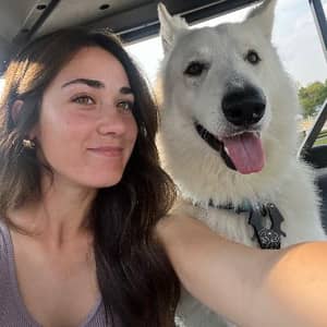 Sitter Profile Image: Rebecca J.