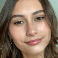 Sitter Profile Image: Paris R.