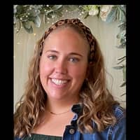 Sitter Profile Image: Elizabeth F.