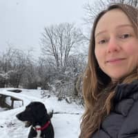 Sitter Profile Image: RALUCA S.