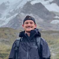 Sitter Profile Image: Luke S.