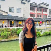 Sitter Profile Image: Hongmei S.