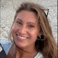 Sitter Profile Image: Hayley A.