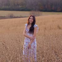 Sitter Profile Image: Zoey L.