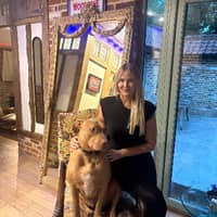 Sitter Profile Image: Shelly H.