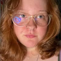 Sitter Profile Image: Halie B.