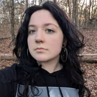 Sitter Profile Image: Hannah S.