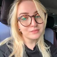 Sitter Profile Image: Angelena Q.