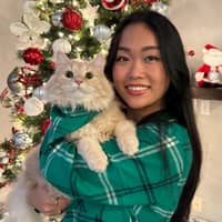 Sitter Profile Image: Alyna H.