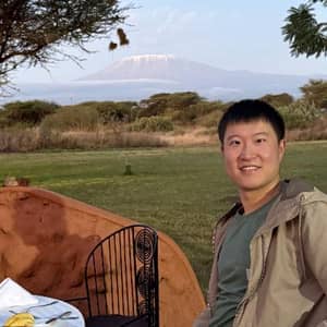 Sitter Profile Image: Zhe X.