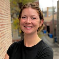 Sitter Profile Image: Halley M.