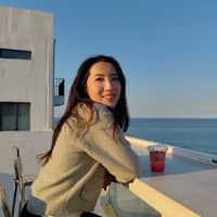 Sitter Profile Image: Zixin Z.