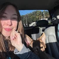 Sitter Profile Image: Elizabeth K.