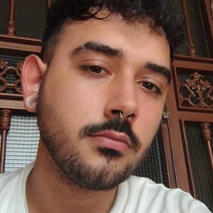Sitter Profile Image: Juan Jesús F.