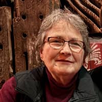 Sitter Profile Image: Theresa W.