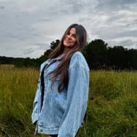 Sitter Profile Image: Maysa L.