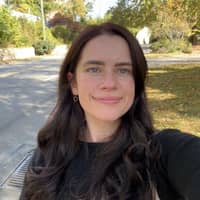 Sitter Profile Image: Samantha F.