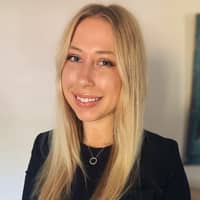 Sitter Profile Image: Stella M.