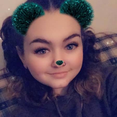 Sitter Profile Image: Arianne L.