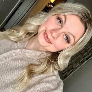 Sitter Profile Image: Juel D.