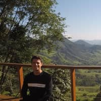 Sitter Profile Image: Felipe C.