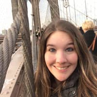 Sitter Profile Image: Lacey M.