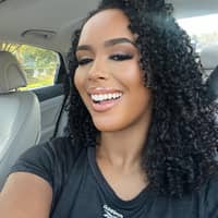 Sitter Profile Image: Kayla S.