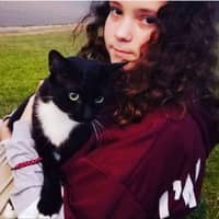 Sitter Profile Image: Zoey F.