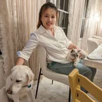 Sitter Profile Image: Xinran H.