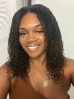 Sitter Profile Image: Nixandra A.